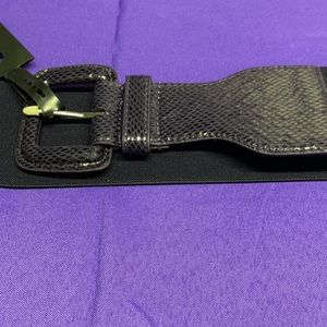 Lane Bryant purple faux snake skin belt w elastic